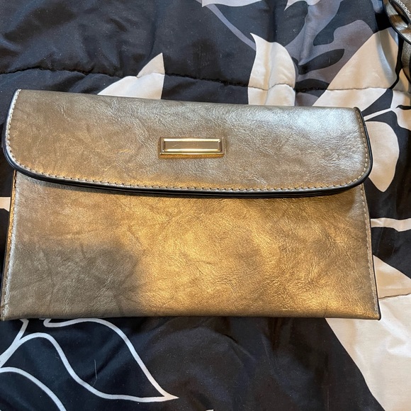 Purse - Picture 7 of 12